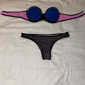 victorias secret womens 32C stitched strapless bikini top with xs bottoms